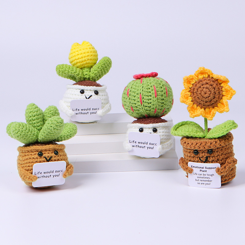 Home Textiles Europe - ミニかぎ針編みの花、完成した手作りのブーケ、サボテンの心、鉢植えの植物、家の机の装飾、クリスマスプレゼント