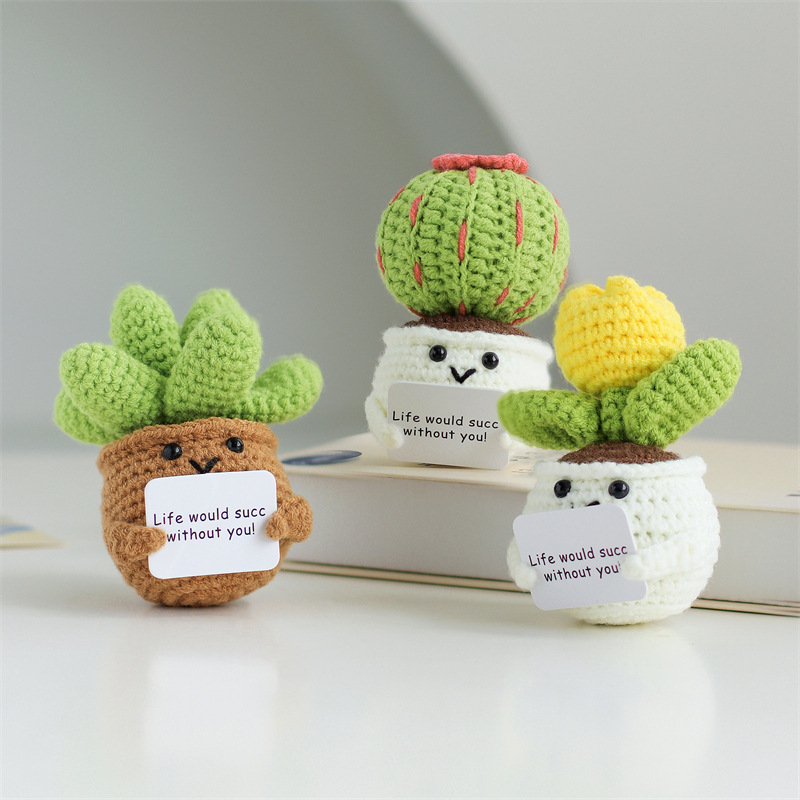 ミニかぎ針編みの花、完成した手作りのブーケ、サボテンの心、鉢 - Home Textiles Europe のレビューと価格