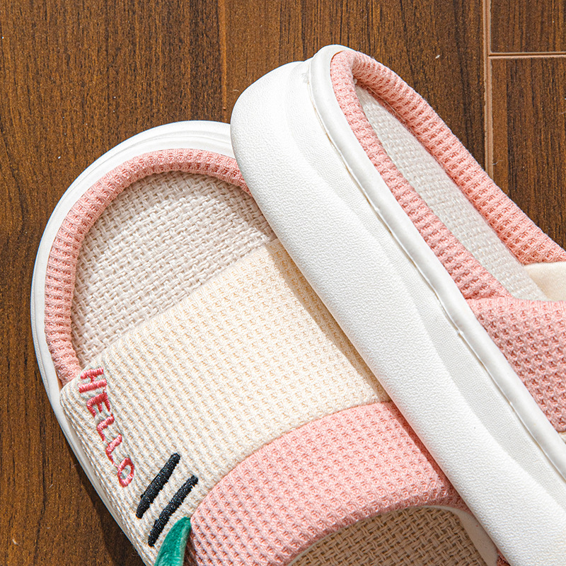 新しいスタイルのリネンスリッパ女性用屋内ホーム四季カップル用 - Home Textile のレビューと価格